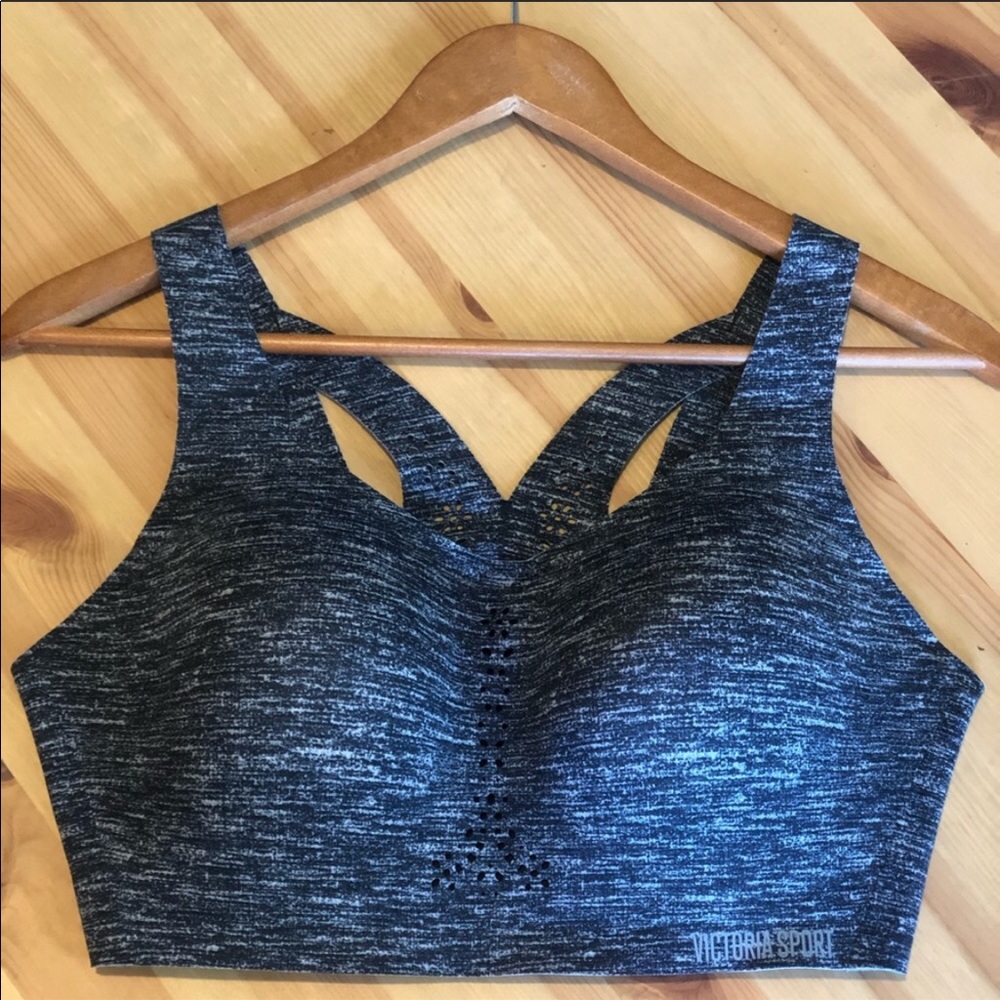 Never worn, Victoria’s Secret sports bra